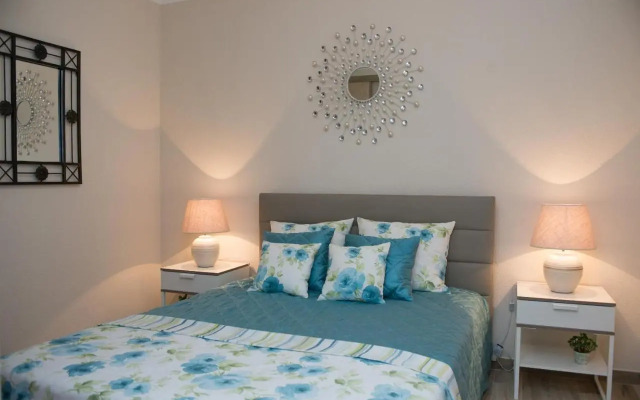 Green house - Sea view