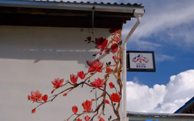 Dewa Old XI ZANG House • Hostel (Feilai Temple Meili Snow Mountain Scenic Area) – Exterior – Deqin