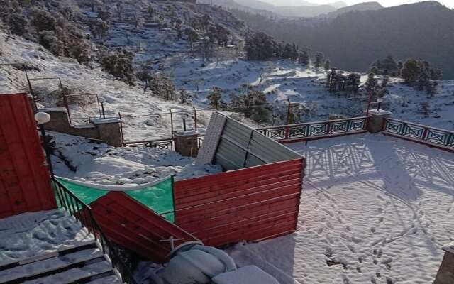 Veenu's Cottage