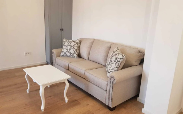 Bookingpedia Twin Apartments