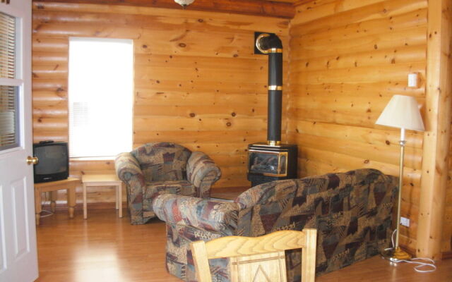 Motel Les Chalets Bo-Fleuve