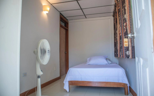 South West Bay Cabañas