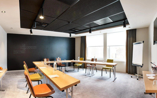Park Inn by Radisson Brussels Airport