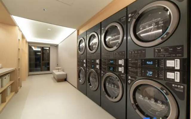 JI Shantou Dongxia 100 Shopping Center Hotel – Guest Rooms – Shantou