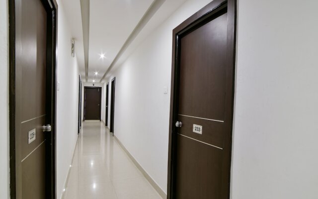 OYO 16894 Aditya Residency