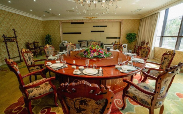 Liaocheng shengjing hot spring hotel