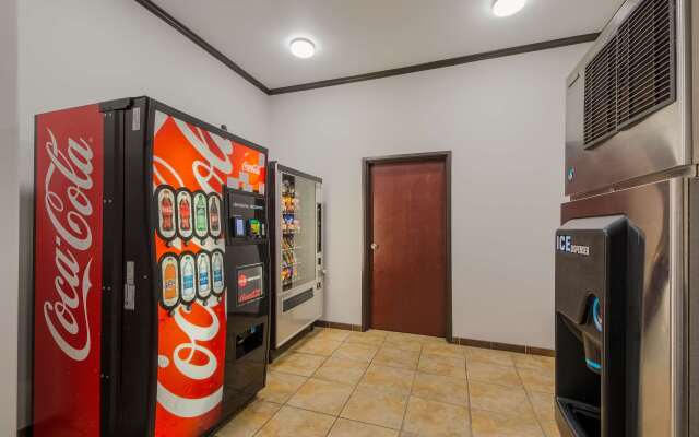 SureStay Plus Hotel by Best Western San Antonio SeaWorld
