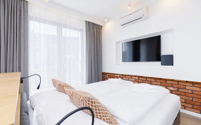 Old Town Rakowicka by Renters