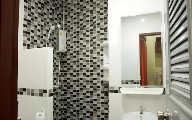 Sorrento Hotel and Residence