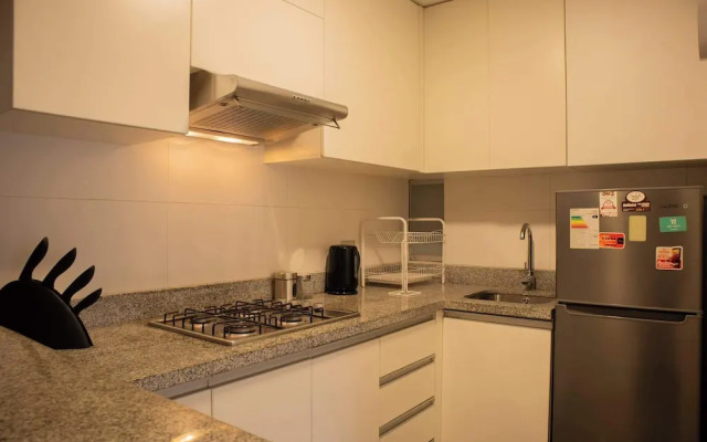 Sophisticated 1BR Stay in Prime Miraflores