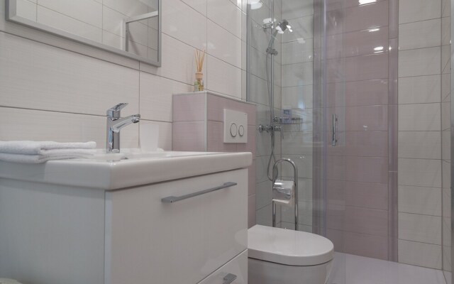 Drop In Split Suites
