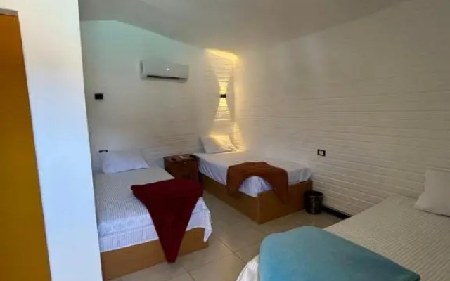 Downtown Hotel