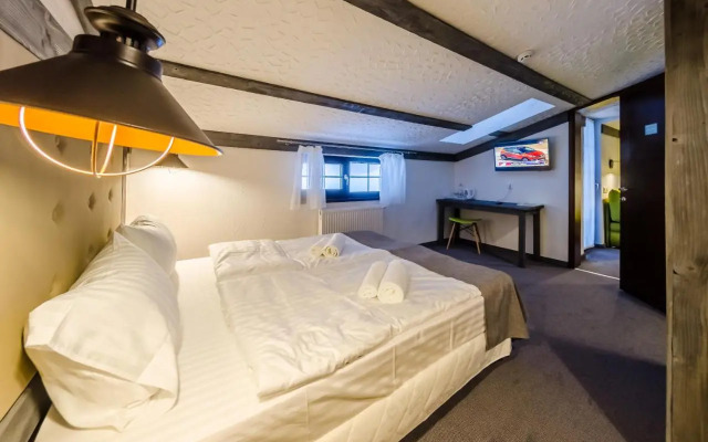 Chalet CrepDeChine Hotel