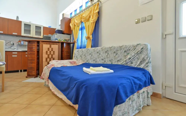 Apartment 1374