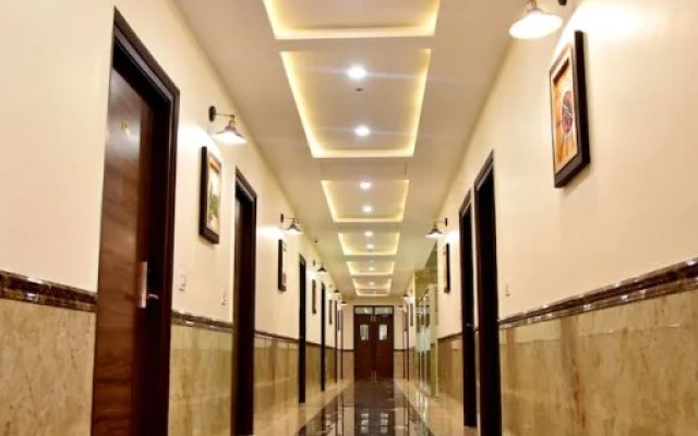 Hotel Arsh Palace