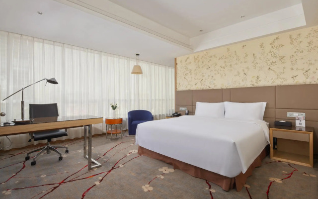 Grandskylight Hotel