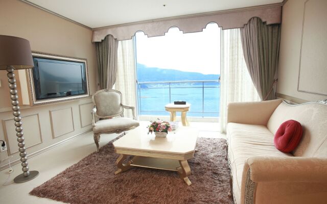 Riviera Hotel Geoje