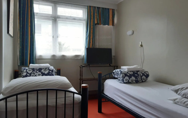 Ariki Backpackers