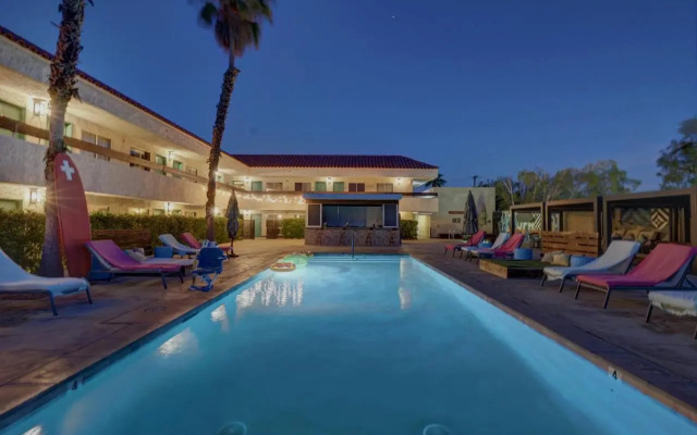 Ramada Palm Springs