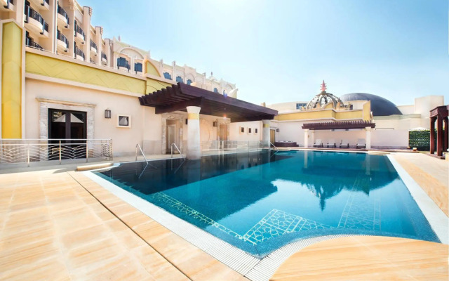 Legend Palace Hotel