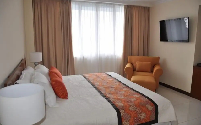 Dermaga Keluarga Hotel