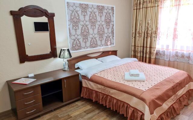 Apartamenty na ulitse Rozybakieva, 103