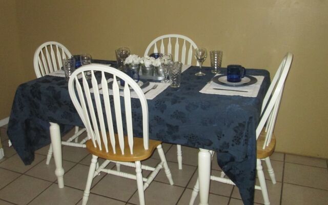 Edgewater Resorts - Edgewater Inn