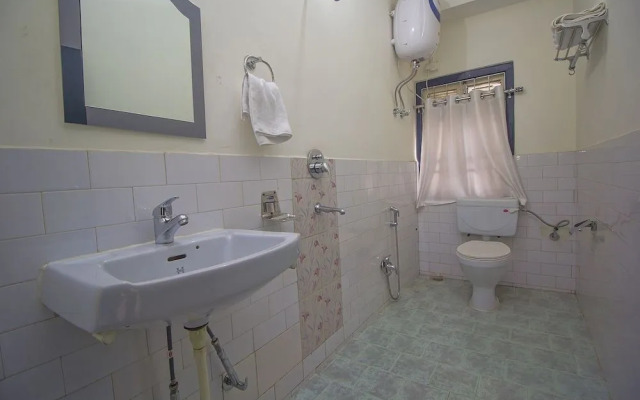 Oyo 24942 Hotel Lhasa