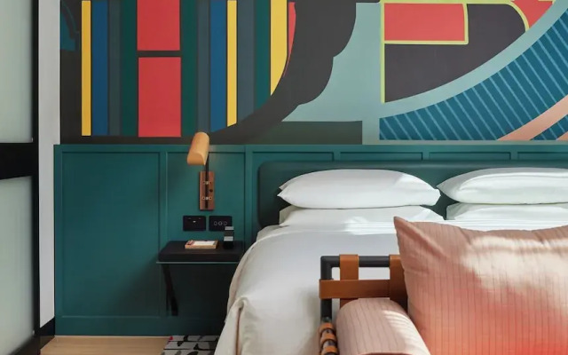 Caption By Hyatt Central Sydney