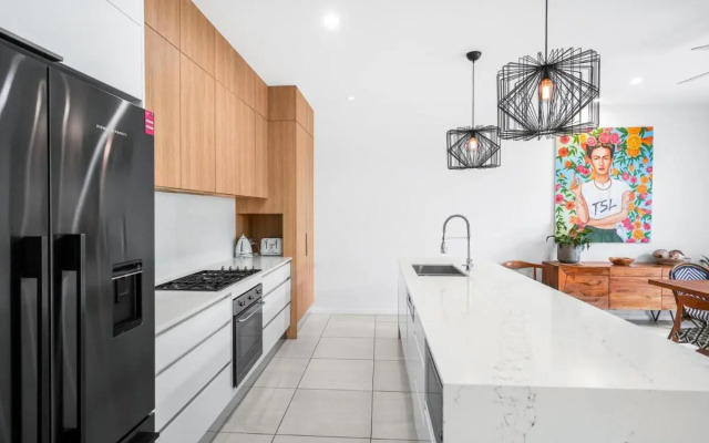 Belle Escapes - Northhouse Beachside Luxury in Palm Cove