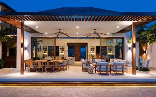 Villa Hawksbill