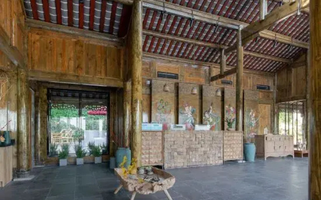 Dujiangyan Shili Mountain Jing Private Tang Hot Spring Resort Hotel (Qingchengshan Branch)