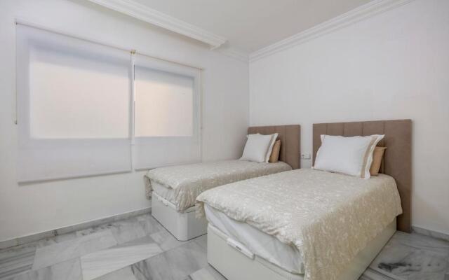 Stunning 2 bedroom apartment Magna Marbella RDR259