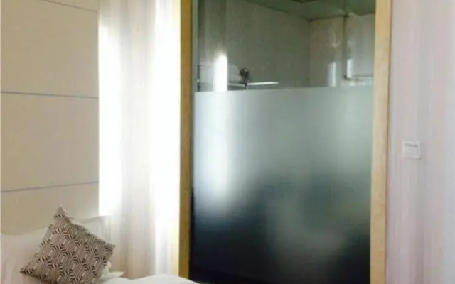 Rui Hotel