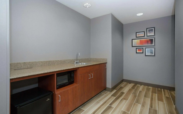 Hampton Inn & Suites Denver-Downtown