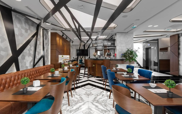 Sky hotel