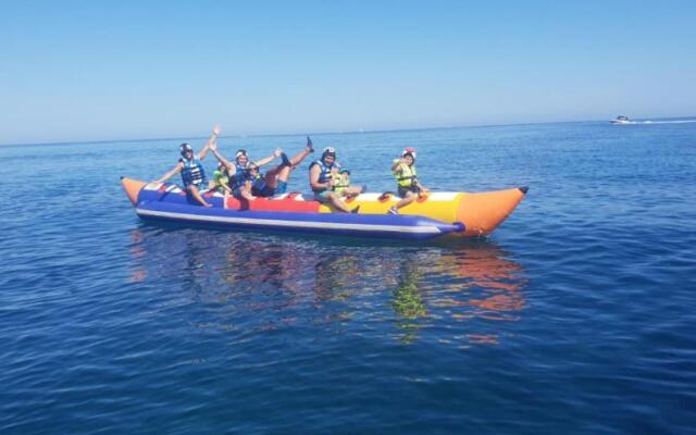 Heaven Beach Apartments, Apt 402