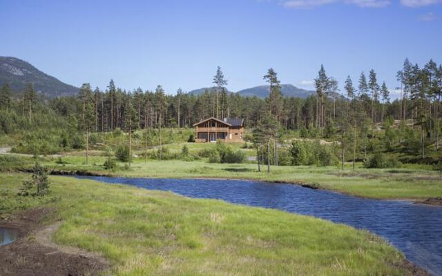 Lakehouse in Norway