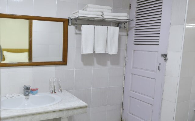 Jade King Hotel