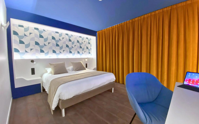 Brit Hotel Piscine & Spa - Fougères