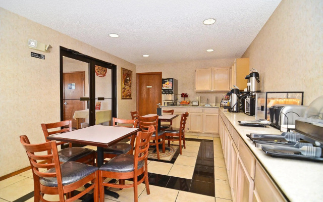 Best Western Sunland Park Inn