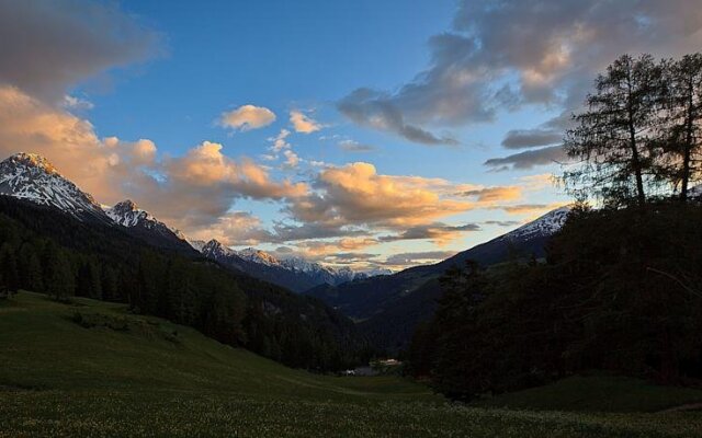 Drei Sonnen Landhaus Reihan