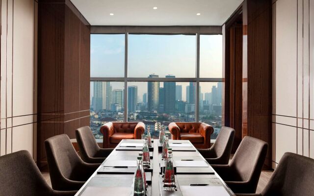 Отель Raffles Jakarta