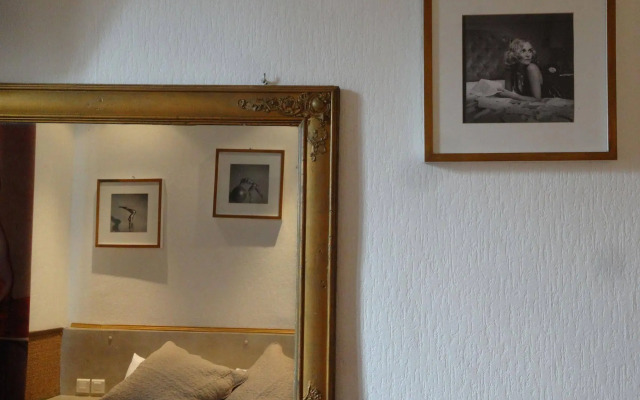 Hotel Mignon