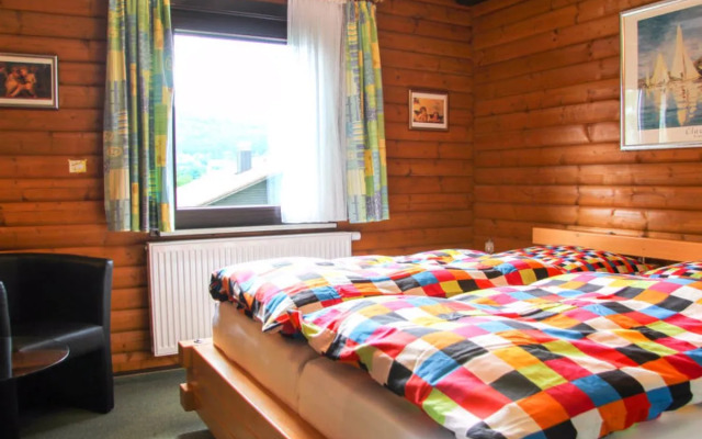 Am Hohen Bogen 32782