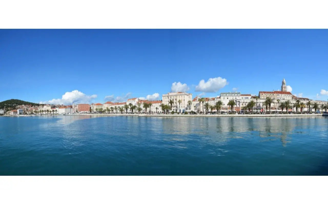 Hotel Adriana