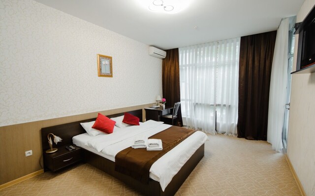 Tip Top Hotel City Center
