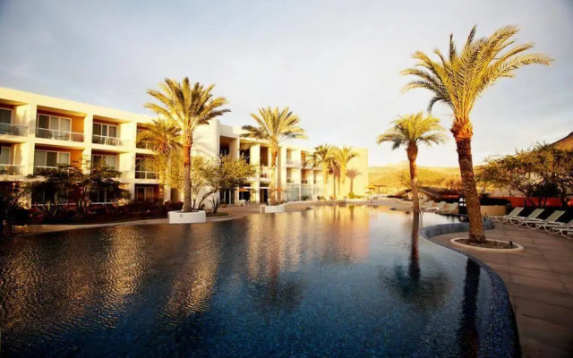 Costa Baja Resort & Spa