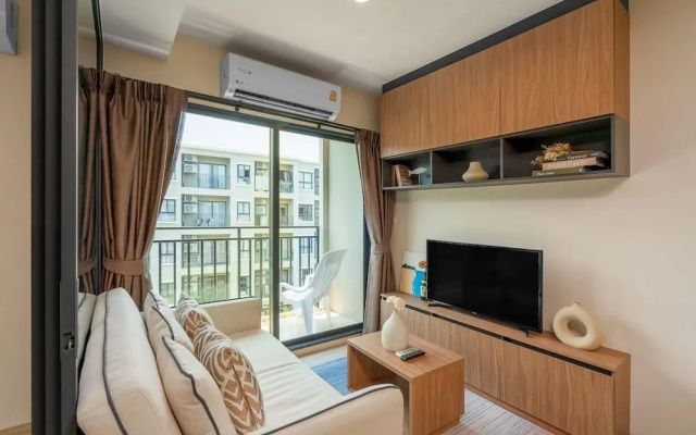 Lacasita Huahin Near beach