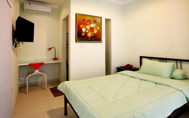 Sun Rise House – Guest Rooms – Jakarta